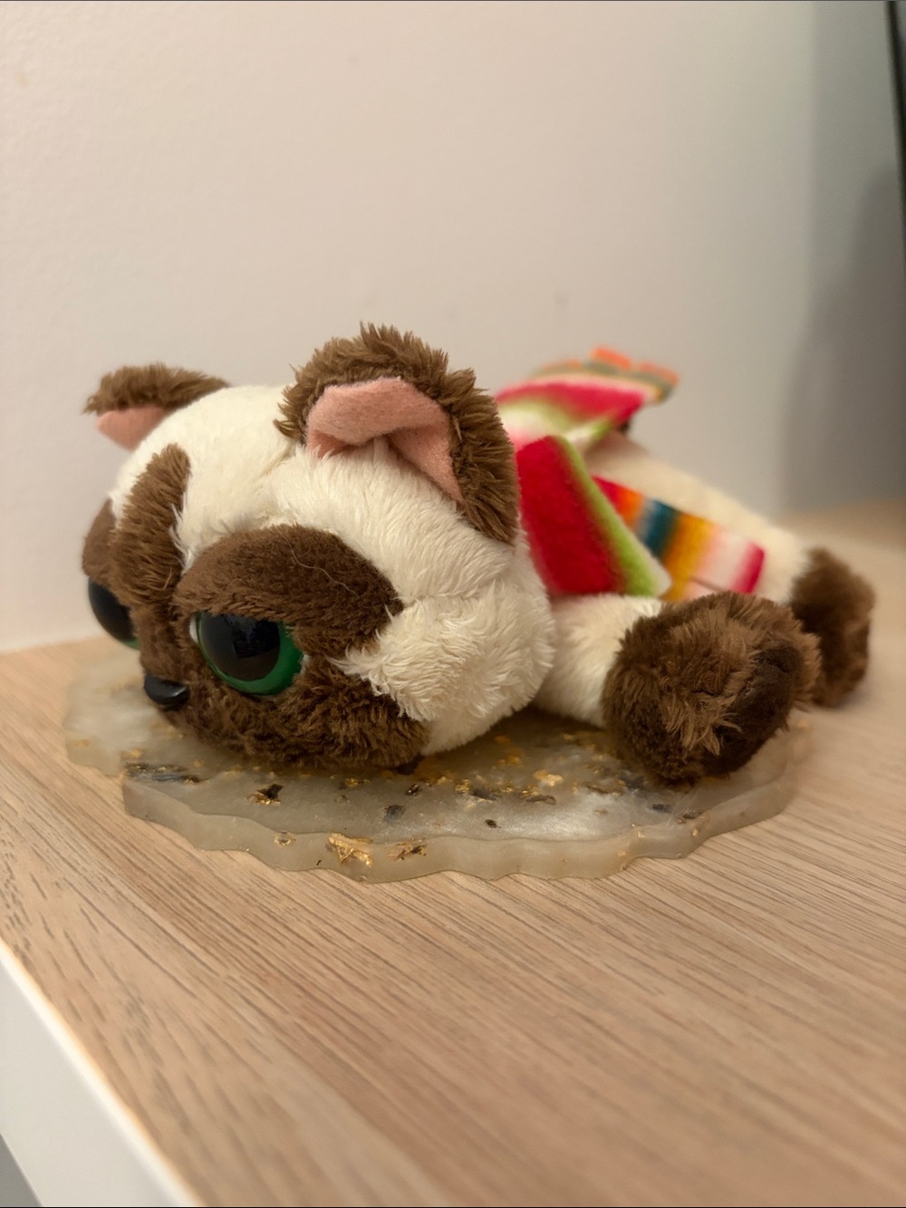 Seonmi Russ Berrie Lil Peepers Small plush cat with scarf